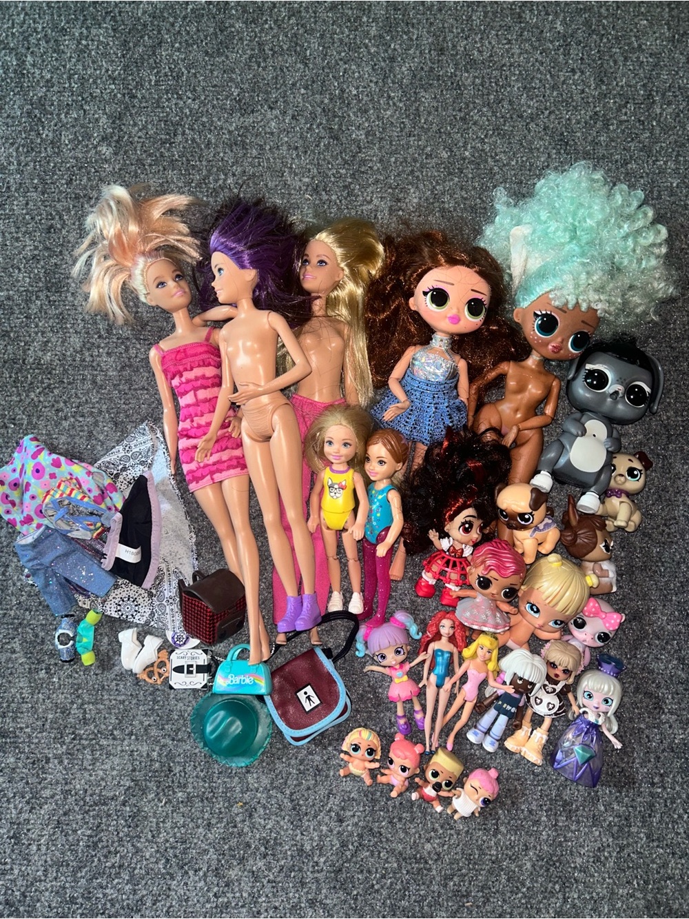 Mixed Doll Toys (Barbie, LOL, Shopkin Girls, Clothing & Bags)